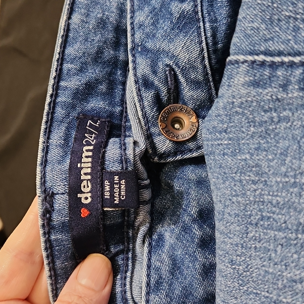 DENIM 24/7 SIZE 18WP jeans. NEVER WORN - Picture 5 of 5